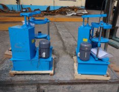 石嘴山拍擊式標(biāo)準(zhǔn)振篩機(jī)已發(fā)貨，張經(jīng)理請注意查收！